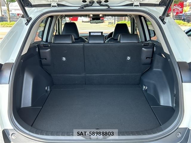 Toyota RAV4 2022 8709488-3