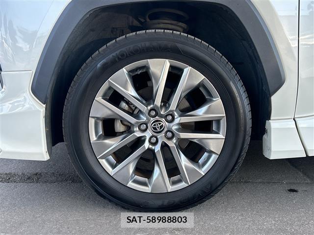 Toyota RAV4 2022 8709488-9