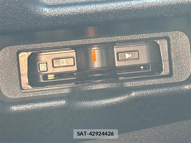Toyota HIACE VAN 2019 8698159-22
