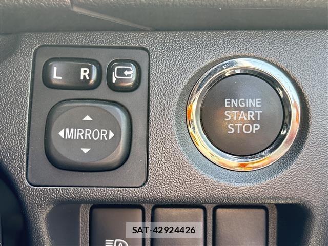 Toyota HIACE VAN 2019 8698159-5