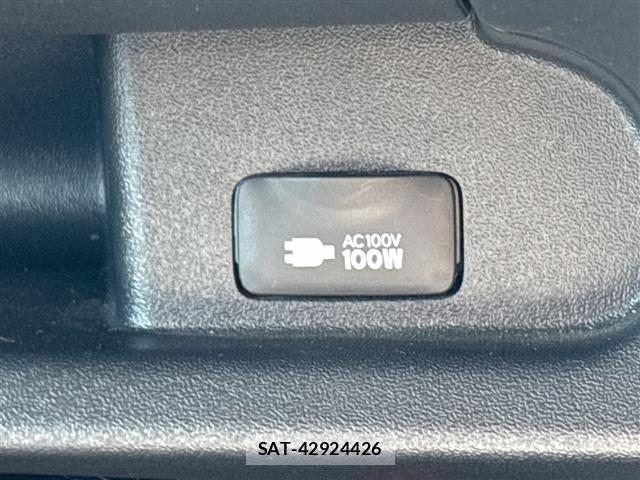 Toyota HIACE VAN 2019 8698159-6