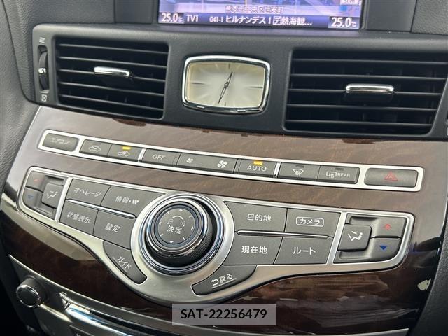 Nissan FUGA 2012 8909591-9