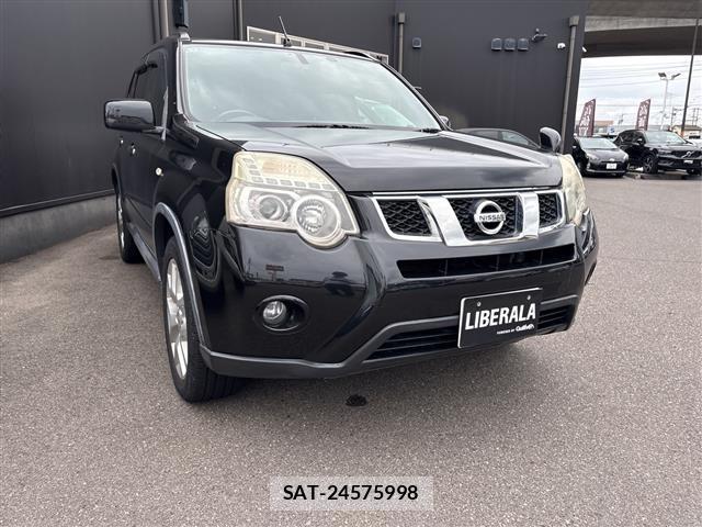 Nissan X-TRAIL 2012 8929960-0
