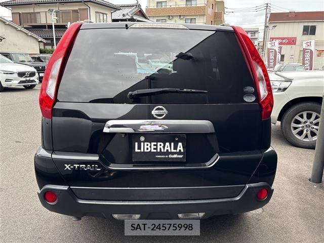 Nissan X-TRAIL 2012 8929960-4