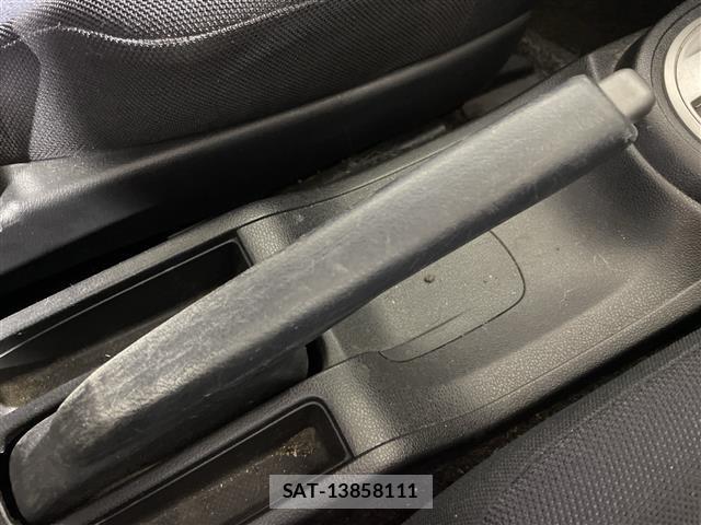 Honda FIT 2009 8922238-11