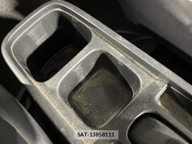 Honda FIT 2009 8922238-12