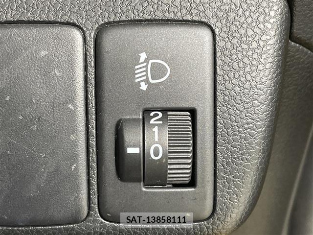 Honda FIT 2009 8922238-21