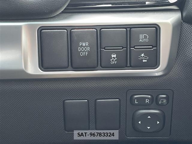 Toyota ESTIMA 2016 8716823-1