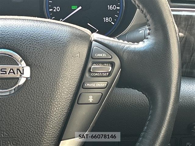 Nissan ELGRAND 2014 8709693-1