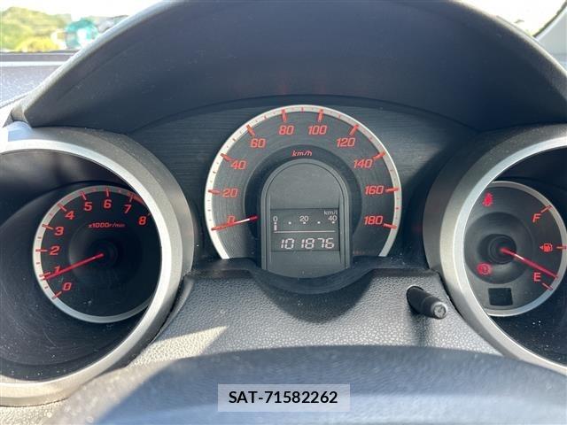 Honda FIT 2010 8703726-3
