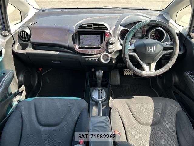 Honda FIT 2010 8703726-4
