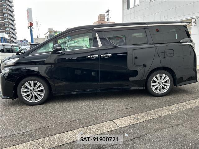 Toyota VELLFIRE 2017 8905478-7