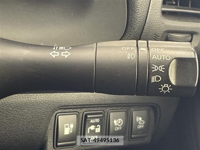 Nissan LEAF 2016 8748185-7