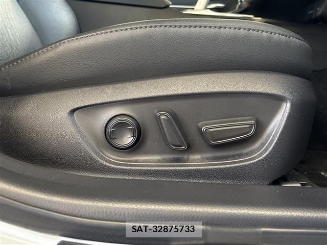 Toyota CAMRY 2023 8885544-10