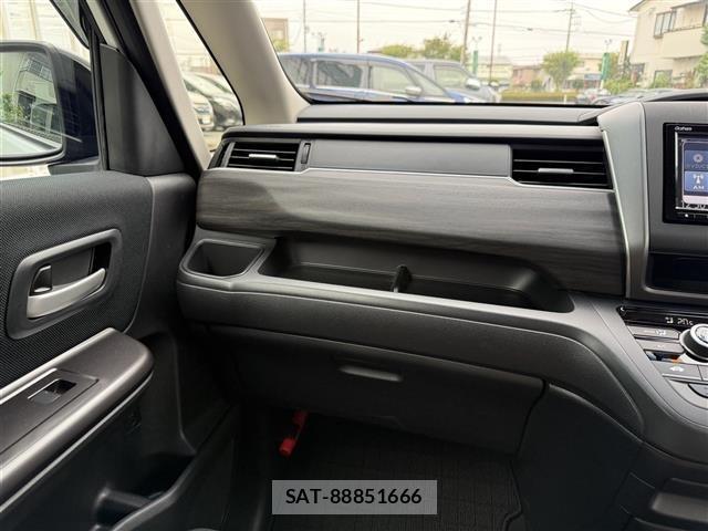 Honda FREED 2022 8716410-4
