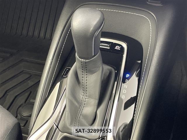Toyota COROLLA TOURING 2021 8717192-13