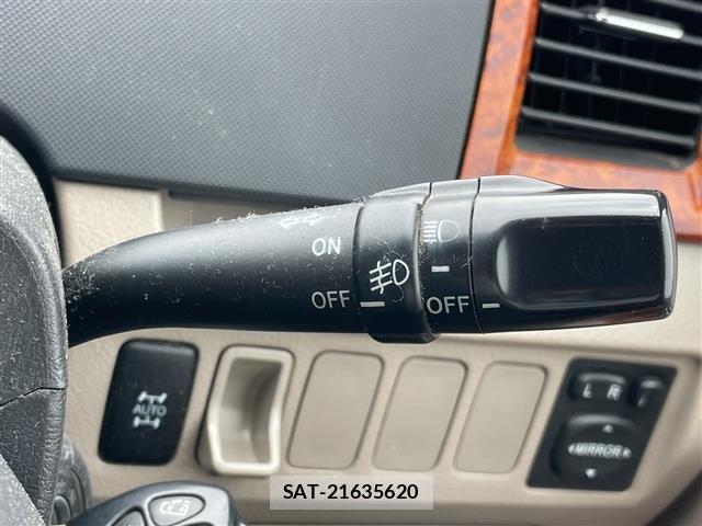 Toyota NOAH 2005 8706399-11