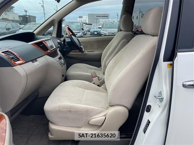 Toyota NOAH 2005 8706399-4