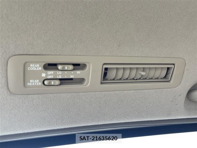 Toyota NOAH 2005 8706399-9