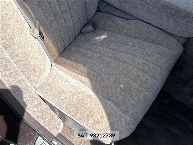 Toyota CROWN MAJESTA 1992 8939701-20