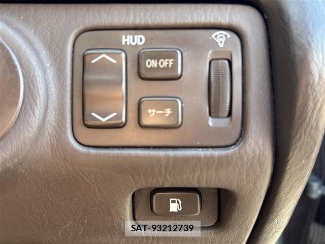 Toyota CROWN MAJESTA 1992 8939701-21
