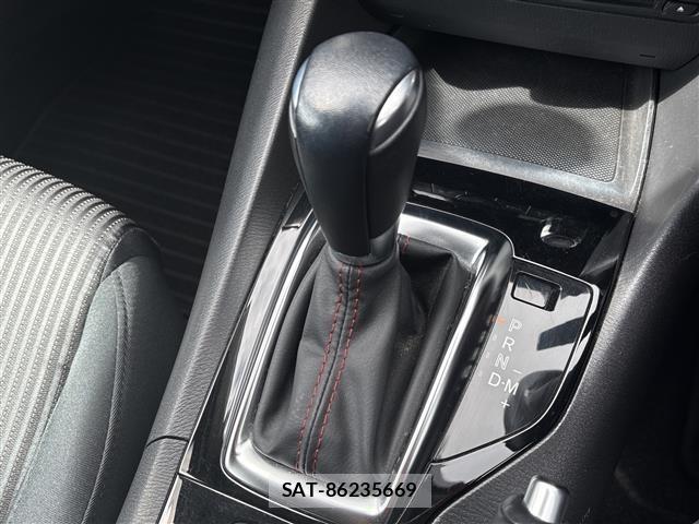 Mazda AXELA 2015 8911767-21