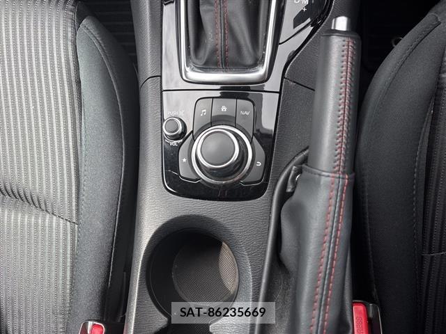 Mazda AXELA 2015 8911767-8
