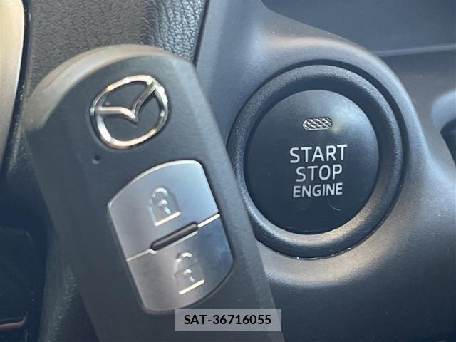 Mazda AXELA 2014 8678416-11