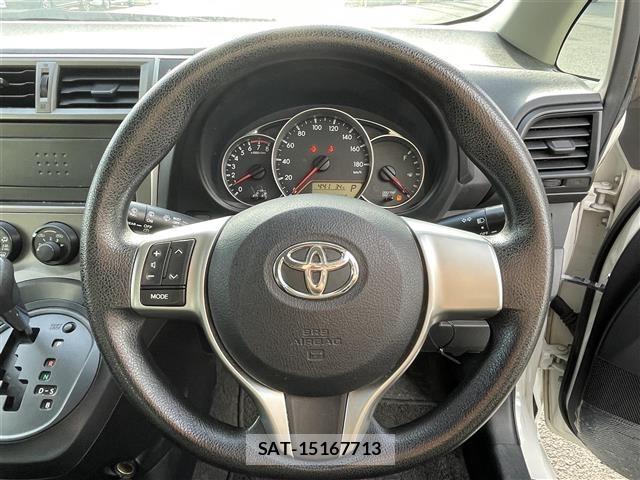 Toyota RACTIS 2012 8710666-14
