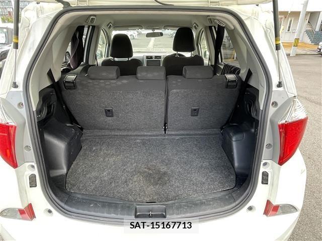 Toyota RACTIS 2012 8710666-8