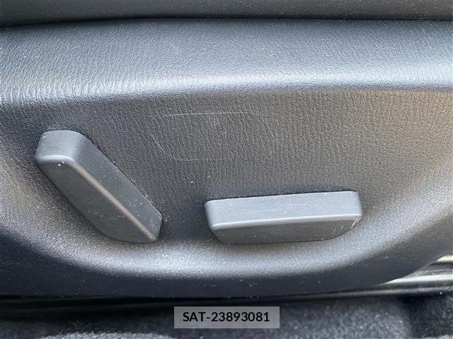Mazda AXELA 2013 8719004-12