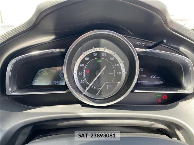 Mazda AXELA 2013 8719004-4