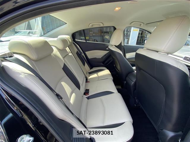 Mazda AXELA 2013 8719004-8
