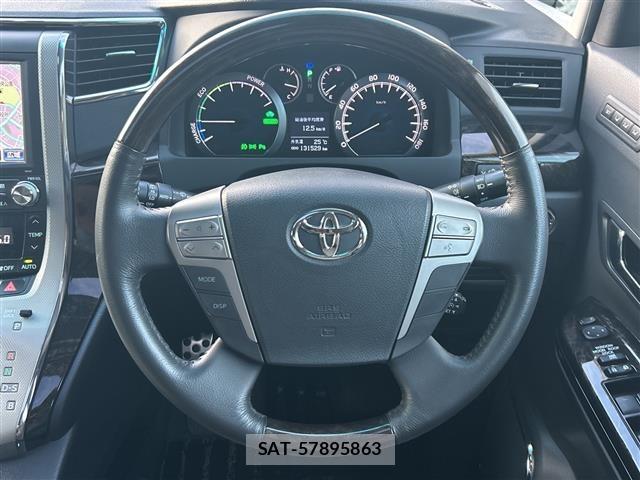 Toyota VELLFIRE 2013 8905479-10