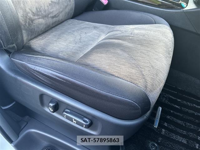Toyota VELLFIRE 2013 8905479-2