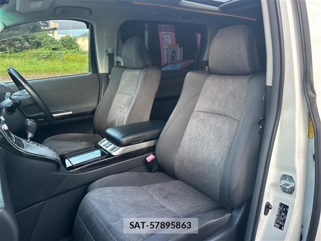 Toyota VELLFIRE 2013 8905479-6