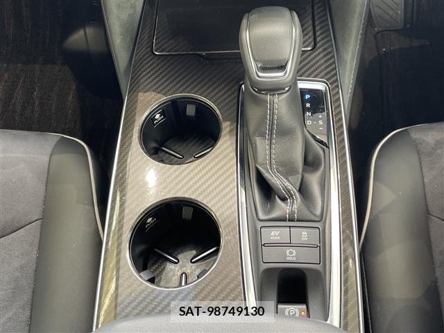 Toyota CROWN 2019 8734428-8