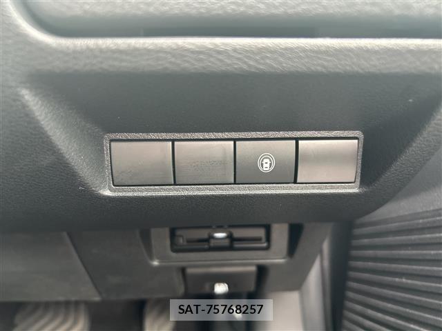Nissan NOTE 2023 8913496-11