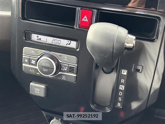 Toyota ROOMY 2022 8915012-4