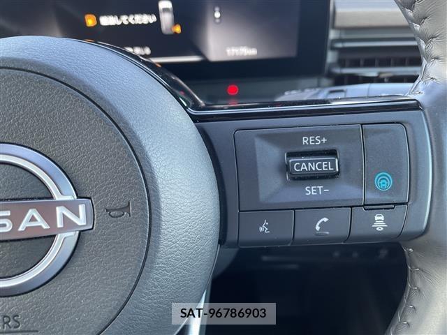 Nissan SERENA 2023 8672297-4