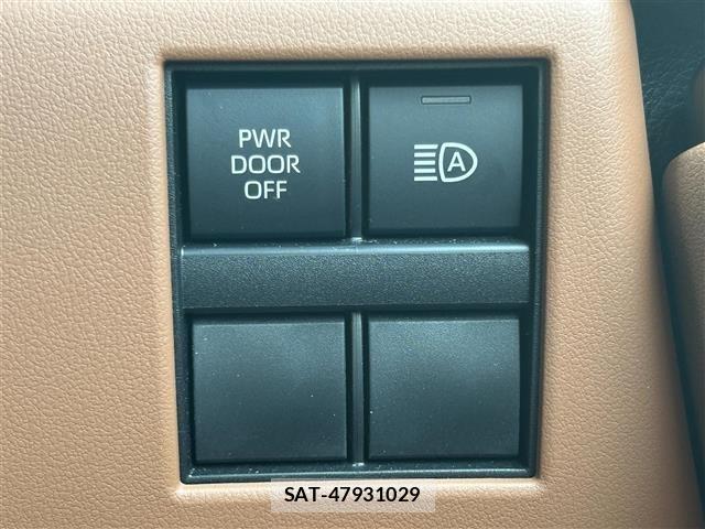 Toyota VELLFIRE 2025 8674431-9