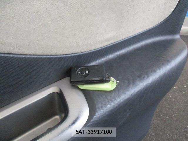 Toyota RACTIS 2008 8710667-10