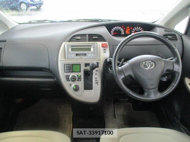 Toyota RACTIS 2008 8710667-14