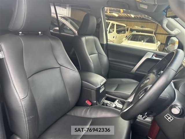 Toyota LAND CRUISER PRADO 2013 8907506-22