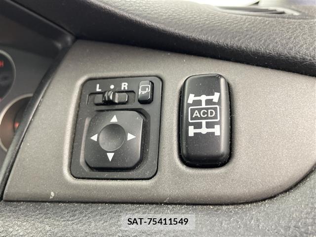 Mitsubishi LANCER 2001 8718679-7