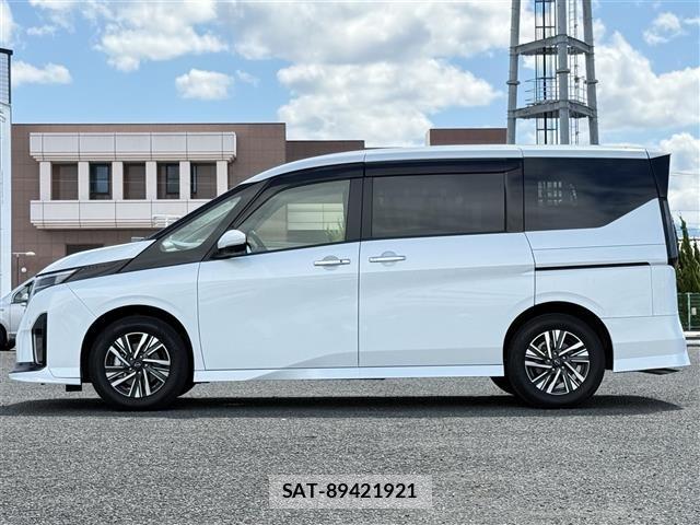 Nissan SERENA 2024 8717074-2