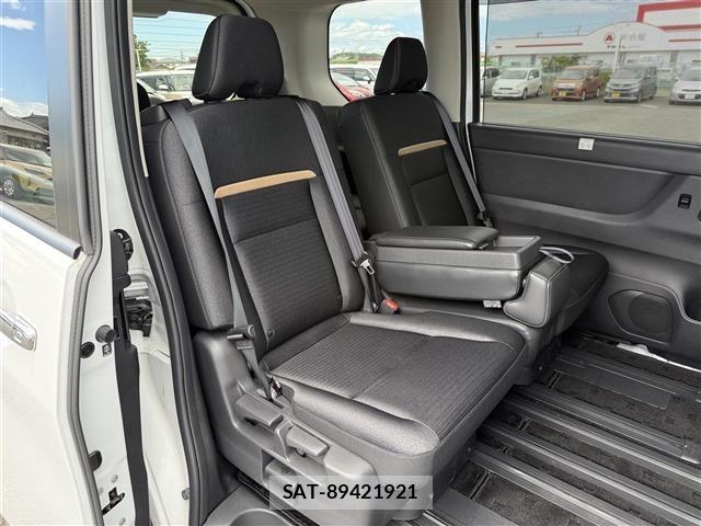 Nissan SERENA 2024 8717074-8