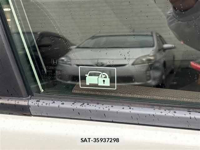 Honda FIT 2012 8922266-11