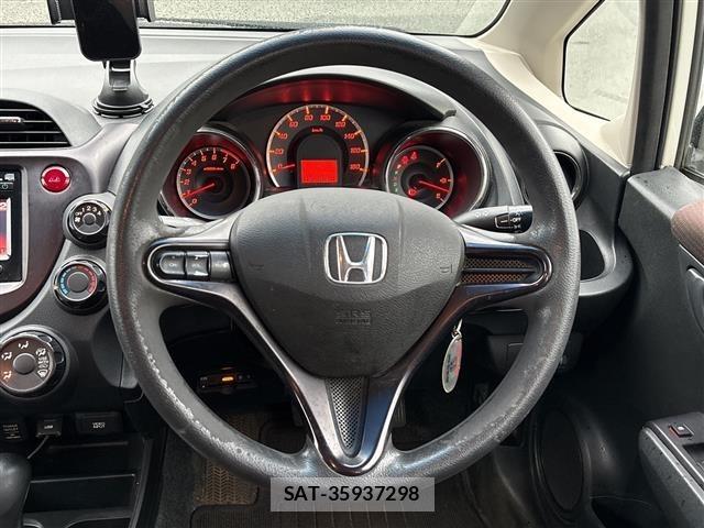 Honda FIT 2012 8922266-6