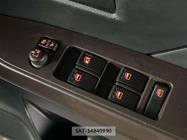 Toyota ROOMY 2017 8915030-6
